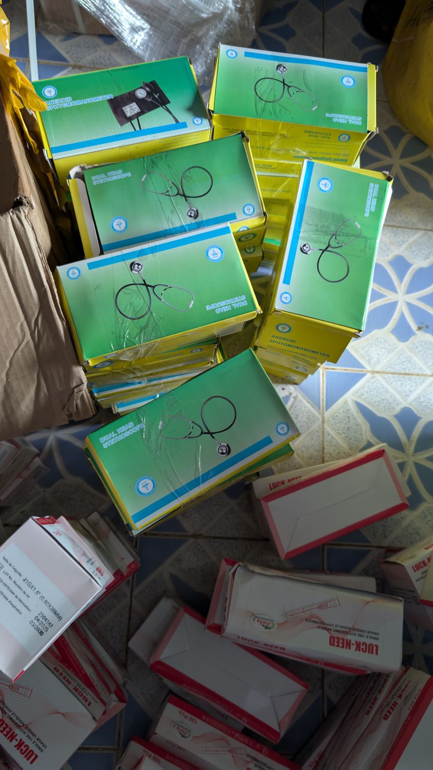 Dual-head stethoscopes and aneroid sphygmomanometers